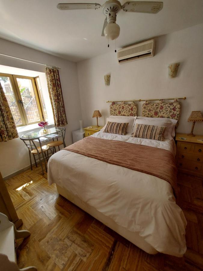 Mi Casa Homestay *